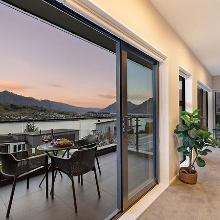 Villa St Matthews Views Cecil Queenstown Exterior foto