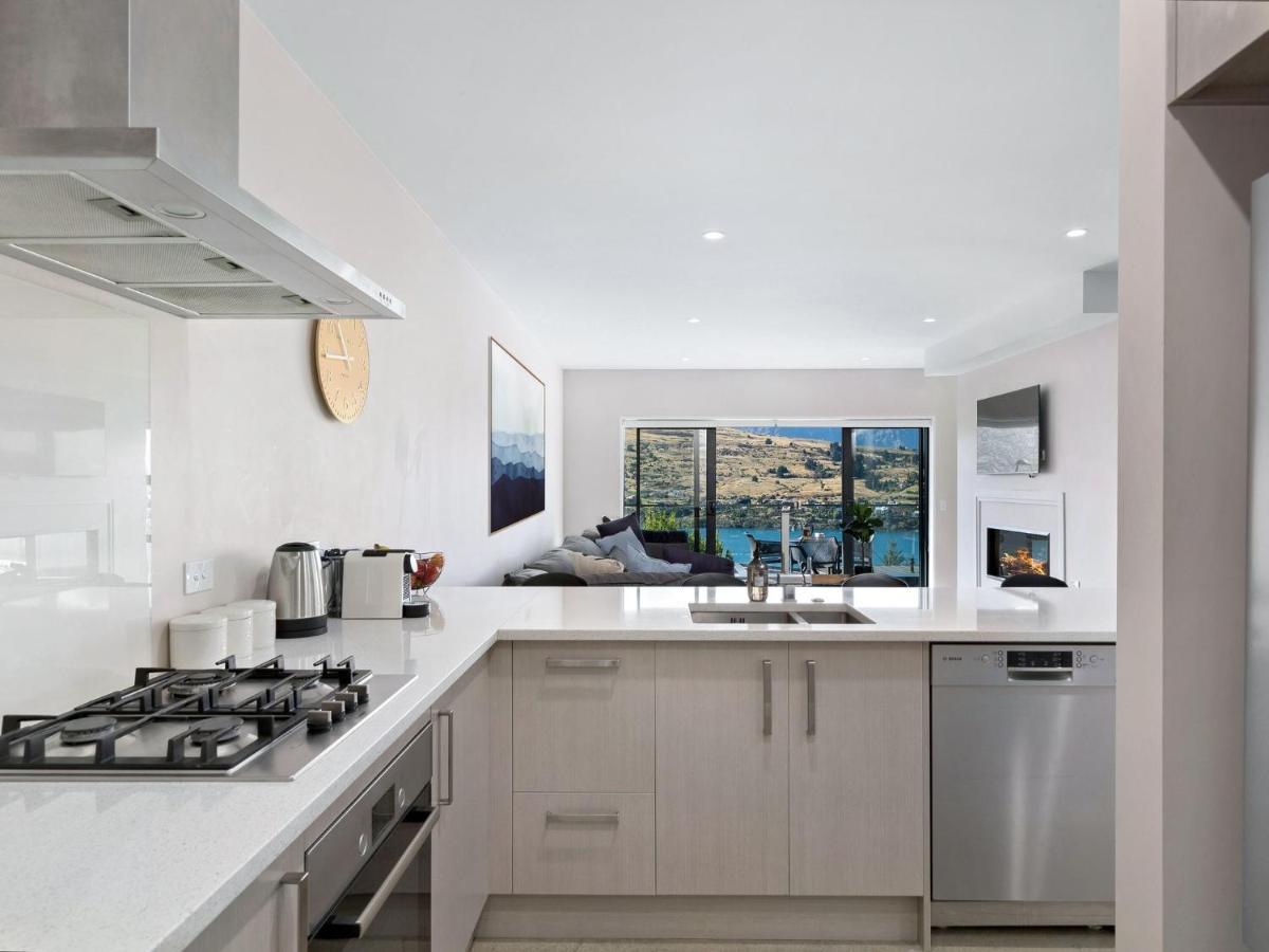 Villa St Matthews Views Cecil Queenstown Exterior foto